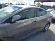 2013 Hyundai Elantra GLS с VIN 5NPDH4AE7DH246855, выставлен на аукционе IAAI как лот 43333128 с пробегом 146 985 миль миль и . История ставок и продаж доступна на DreamBid. Изображение 13.