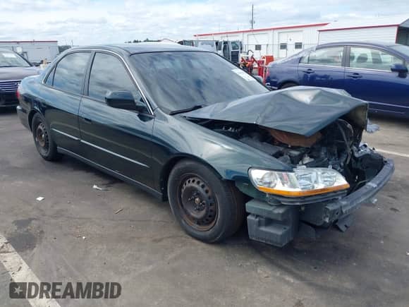 2000 Honda Accord LX с VIN 1HGCG5645YA124532, выставлен на аукционе IAAI как лот 43058538 с пробегом 79 092 миль миль и . История ставок и продаж доступна на DreamBid. Изображение 1.