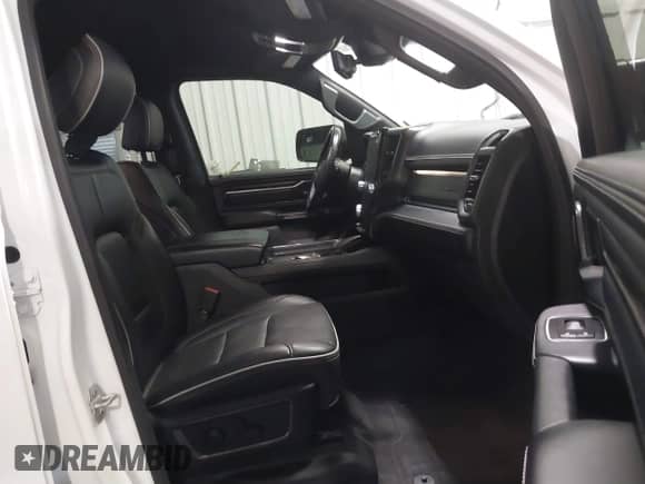 2022 Ram 1500 Limited z VIN 1C6RREHT0NN270422, wystawiony jako IAAI lot #41419177 z przebiegiem 24 922 mil mil oraz . Historia ofert i sprzedaży dostępna na DreamBid. Obrazek 5.