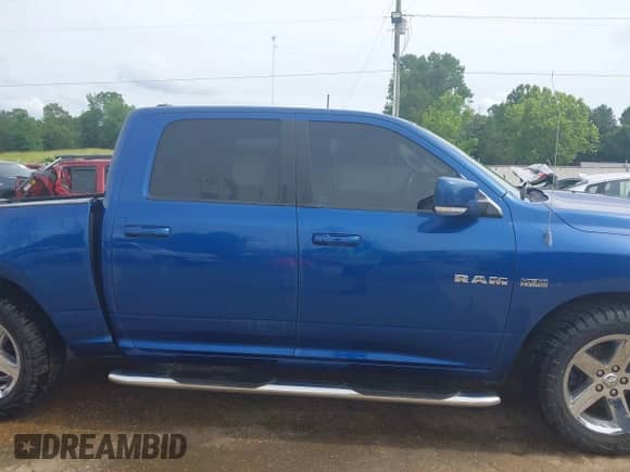 2010 Dodge 1500 SLT with VIN 1D7RB1CTXAS165031, listed as a IAAI auction lot 42372163 with 57,489 mi miles and . Bid and sale history available at DreamBid. Image 14.