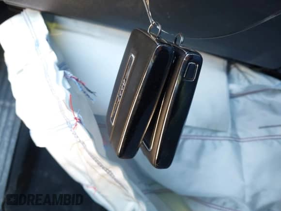 2023 Jeep Grand Cherokee Laredo with VIN 1C4RJKAG4P8101775, listed as a IAAI auction lot 43133852 with 72,579 mi miles and . Bid and sale history available at DreamBid. Image 11.