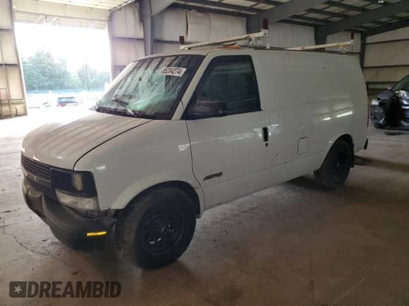 2000 Chevrolet Astro Cargo с VIN 1GCDM19W6YB169121, выставлен на аукционе Copart как лот 85204274 с пробегом 211 783 миль миль и Списание • Salvage title. История ставок и продаж доступна на DreamBid. Изображение 1.
