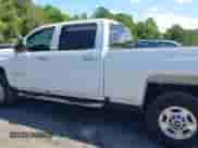 2016 Chevrolet Silverado 2500HD Work Truck с VIN 1GC1KUEG6GF256324, выставлен на аукционе IAAI как лот 42234540 с пробегом 131 561 миль миль и . История ставок и продаж доступна на DreamBid. Изображение 14.