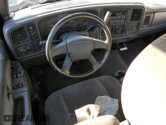 2003 Chevrolet Silverado 1500 LS с VIN 1GCEK14T83Z116234, выставлен на аукционе Copart как лот 75836364 с пробегом Не указан миль и Списание • Salvage title. История ставок и продаж доступна на DreamBid. Изображение 8.