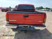 2006 GMC Sierra 1500 SLE1 z VIN 1GTEK19B56Z274034, wystawiony jako Copart lot #60263955 z przebiegiem 128 599 mil mil oraz Szkoda całkowita • Salvage title. Historia ofert i sprzedaży dostępna na DreamBid. Obrazek 6.