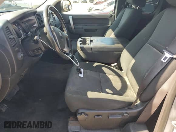 2012 GMC Sierra 1500 SLE с VIN 1GTR2VE73CZ174648, выставлен на аукционе Copart как лот 65459725 с пробегом 180 582 миль миль и Списание • Salvage title. История ставок и продаж доступна на DreamBid. Изображение 7.