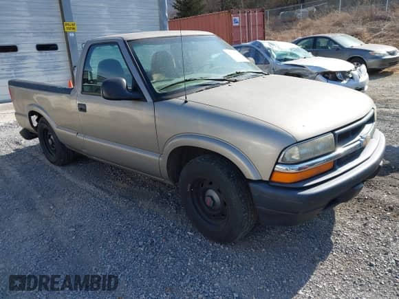 1998 Chevrolet S-10 LS с VIN 1GCCS1444W8157454, выставлен на аукционе IAAI как лот 41795560 с пробегом 266 449 миль миль и . История ставок и продаж доступна на DreamBid. Изображение 1.
