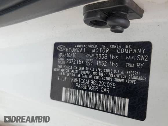 2016 Hyundai Veloster Turbo с VIN KMHTC6AE9GU293039, выставлен на аукционе Copart как лот 69986755 с пробегом 93 522 миль миль и Списание • Salvage title. История ставок и продаж доступна на DreamBid. Изображение 12.
