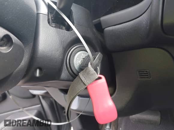 2004 Nissan Pathfinder SE with VIN JN8DR09X94W809804, listed as a IAAI auction lot 43310587 with 236,296 mi miles and . Bid and sale history available at DreamBid. Image 11.