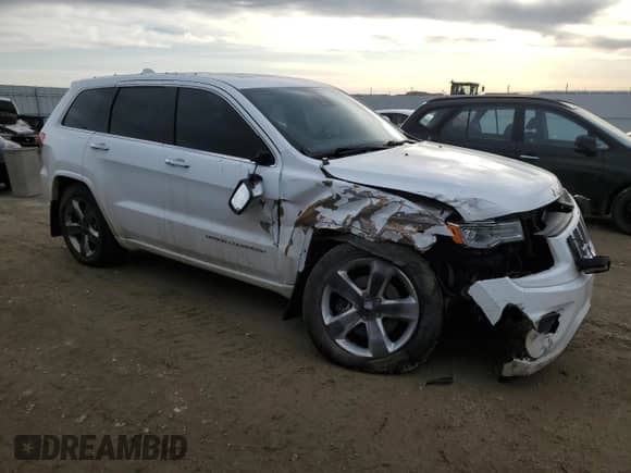 2015 Jeep Grand Cherokee High Altitude with VIN 1C4RJFCM7FC752551, listed as a Copart auction lot 51679705 with 195,894 mi miles and Salvage title. Bid and sale history available at DreamBid. Image 4.
