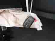 2025 Lexus IS 500 F Sport Performance z VIN JTHAP1D26S5007671, wystawiony jako IAAI lot #42544671 z przebiegiem 497 mil mil oraz . Historia ofert i sprzedaży dostępna na DreamBid. Obrazek 11.