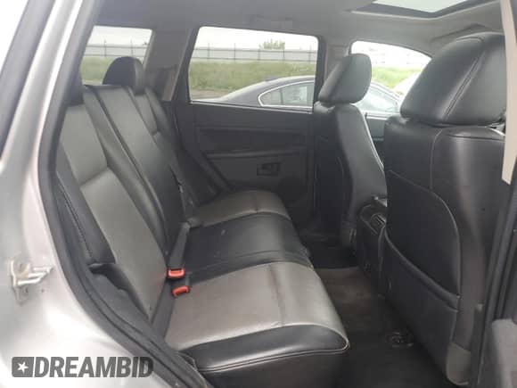 2008 Jeep Grand Cherokee Laredo с VIN 1J8GR48KX8C197263, выставлен на аукционе Copart как лот 64369675 с пробегом 217 691 миль миль и Чистый • Clean title. История ставок и продаж доступна на DreamBid. Изображение 11.