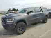2022 Ram 1500 Rebel z VIN 1C6SRFLM6NN295638, wystawiony jako Copart lot #66517483 z przebiegiem 26 365 mil mil oraz Szkoda całkowita • Salvage title. Historia ofert i sprzedaży dostępna na DreamBid. Obrazek 1.