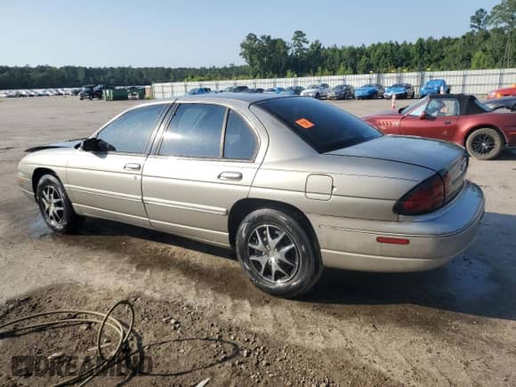 1999 Chevrolet Lumina с VIN 2G1WL52M4X9197102, выставлен на аукционе Copart как лот 61854795 с пробегом 201 659 миль миль и Списание • Salvage title. История ставок и продаж доступна на DreamBid. Изображение 2.