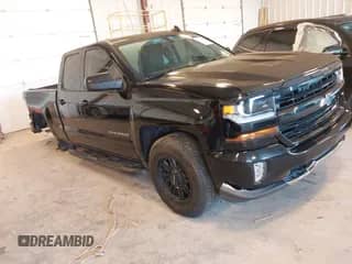 2019 Chevrolet Silverado 1500 LT z VIN 2GCVKPEC4K1201886, wystawiony jako IAAI lot #43135900 z przebiegiem 94 810 mil mil oraz . Historia ofert i sprzedaży dostępna na DreamBid. Obrazek 1.
