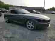 2016 BMW Z4 sDrive28i с VIN WBALL5C50GP557837, выставлен на аукционе Copart как лот 51038615 с пробегом 59 878 миль миль и Списание • Salvage title. История ставок и продаж доступна на DreamBid. Изображение 4.