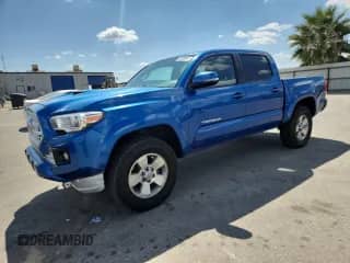 2017 Toyota Tacoma SR5 with VIN 3TMAZ5CN9HM044134, listed as a Copart auction lot 80586845 with 125,711 mi miles and Salvage title. Bid and sale history available at DreamBid. Image 1.