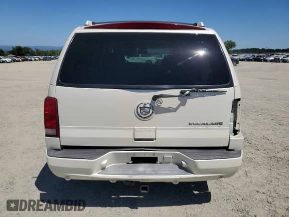 2004 Cadillac Escalade with VIN 1GYEC63T94R142929, listed as a Copart auction lot 58657835 with 147,193 mi miles and Clean title. Bid and sale history available at DreamBid. Image 6.