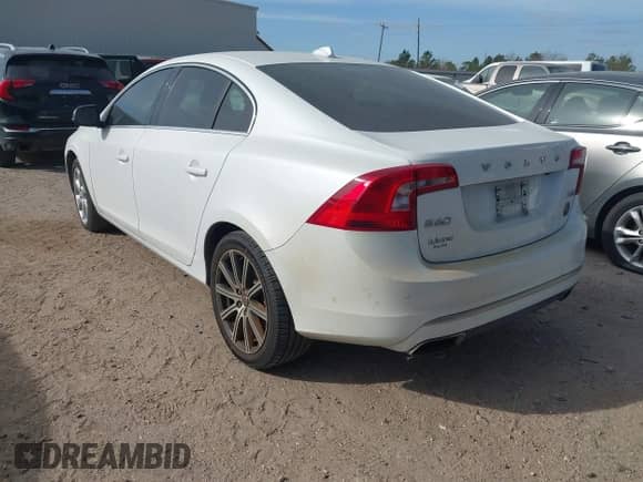 2018 Volvo S60 Inscription с VIN LYV402HK9JB173328, выставлен на аукционе IAAI как лот 41818895 с пробегом 60 215 миль миль и . История ставок и продаж доступна на DreamBid. Изображение 3.