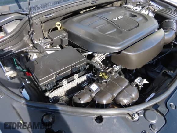 2019 Jeep Grand Cherokee Laredo E z VIN 1C4RJEAG0KC556467, wystawiony jako Copart lot #84939625 z przebiegiem 69 521 mil mil oraz Szkoda całkowita • Salvage title. Historia ofert i sprzedaży dostępna na DreamBid. Obrazek 7.