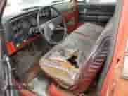 1975 Chevrolet Silverado 1500 z VIN CCQ145S166737, wystawiony jako Copart lot #54974555 z przebiegiem Nie podano mil oraz Czysty tytuł • Clean title. Historia ofert i sprzedaży dostępna na DreamBid. Obrazek 7.