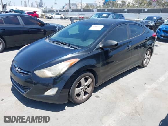 2012 Hyundai Elantra Limited z VIN 5NPDH4AE7CH088998, wystawiony jako IAAI lot #42895282 z przebiegiem 208 671 mil mil oraz . Historia ofert i sprzedaży dostępna na DreamBid. Obrazek 2.