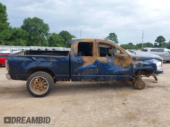 2008 Dodge 2500 SLT with VIN 3D7KS28A08G221753, listed as a IAAI auction lot 42663068 with 249,701 mi miles and . Bid and sale history available at DreamBid. Image 14.
