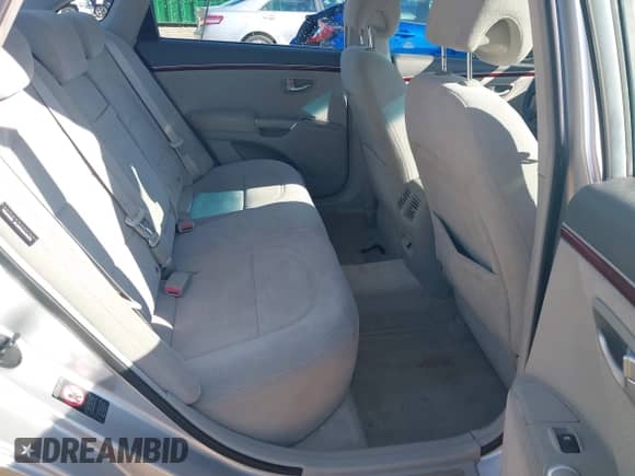 2007 Hyundai Azera GLS with VIN KMHFC46D47A242020, listed as a IAAI auction lot 42684409 with 69,305 mi miles and . Bid and sale history available at DreamBid. Image 8.