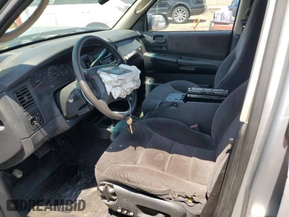 2003 Dodge Durango SLT with VIN 1D4HS48N63F533236, listed as a Copart auction lot 61051625 with 200,213 mi miles and Non repairable. Bid and sale history available at DreamBid. Image 7.