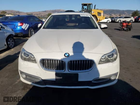 2014 BMW 5 Series 528i с VIN WBA5A5C58ED505594, выставлен на аукционе Copart как лот 85761485 с пробегом 160 148 миль миль и Списание • Salvage title. История ставок и продаж доступна на DreamBid. Изображение 5.