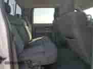 2005 Ford F-150 XLT z VIN 1FTPW12505KD33354, wystawiony jako Copart lot #85120555 z przebiegiem 220 425 mil mil oraz Czysty tytuł • Clean title. Historia ofert i sprzedaży dostępna na DreamBid. Obrazek 10.