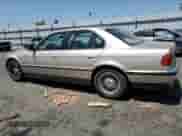 1997 BMW 7 Series 740i z VIN WBAGF8327VDL49713, wystawiony jako Copart lot #67643624 z przebiegiem Nie podano mil oraz Czysty tytuł • Clean title. Historia ofert i sprzedaży dostępna na DreamBid. Obrazek 2.