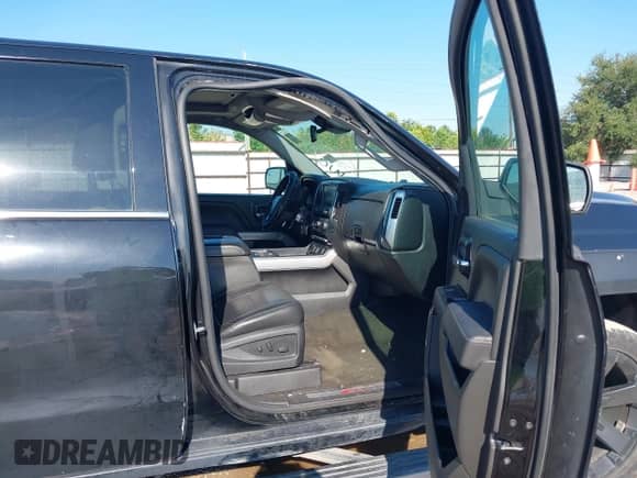 2017 Chevrolet Silverado 1500 LTZ z VIN 3GCUKSEJ5HG490158, wystawiony jako IAAI lot #43144365 z przebiegiem 184 956 mil mil oraz . Historia ofert i sprzedaży dostępna na DreamBid. Obrazek 5.