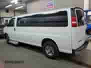 2017 Chevrolet Express Passenger LT с VIN 1GAZGPFGXH1193286, выставлен на аукционе Copart как лот 88923785 с пробегом 78 237 миль миль и Списание • Salvage title. История ставок и продаж доступна на DreamBid. Изображение 2.