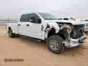 2017 Ford F-250 XL с VIN 1FT7W2A67HEF11151, выставлен на аукционе Copart как лот 57052135 с пробегом 237 681 миль миль и Списание • Salvage title. История ставок и продаж доступна на DreamBid. Изображение 4.