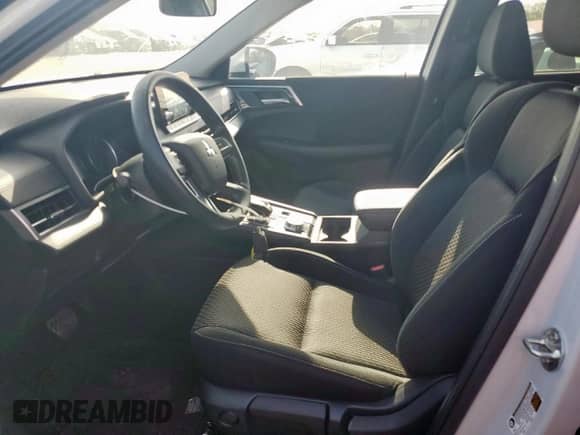 2024 Mitsubishi Outlander ES with VIN JA4J3UA88RZ078844, listed as a Copart auction lot 63990905 with 4,417 mi miles and Clean title. Bid and sale history available at DreamBid. Image 7.