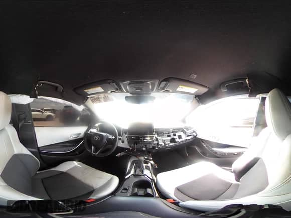 2025 Toyota Corolla XSE z VIN JTNC4MBEXS3233348, wystawiony jako IAAI lot #42685404 z przebiegiem 25 032 mil mil oraz . Historia ofert i sprzedaży dostępna na DreamBid. Obrazek 19.