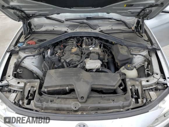 2018 BMW 3 Series 320i with VIN WBA8A9C50JAH13343, listed as a Copart auction lot 70562555 with 110,990 mi miles and Salvage title. Bid and sale history available at DreamBid. Image 11.