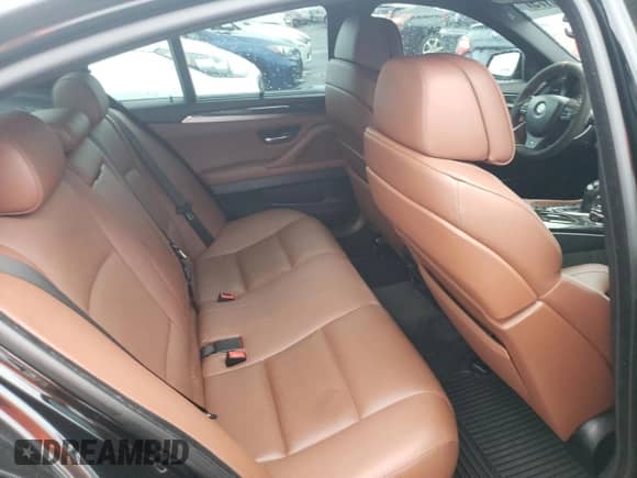 2011 BMW 5 Series 550i xDrive с VIN WBAFU9C52BC278178, выставлен на аукционе Copart как лот 81785175 с пробегом 119 654 миль миль и Чистый • Clean title. История ставок и продаж доступна на DreamBid. Изображение 10.