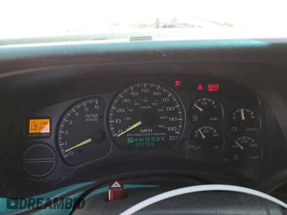 2000 Chevrolet Tahoe LT с VIN 1GNEK13T5YJ105545, выставлен на аукционе Copart как лот 66709115 с пробегом 200 789 миль миль и Чистый • Clean title. История ставок и продаж доступна на DreamBid. Изображение 9.