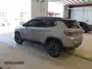 2020 Jeep Compass Trailhawk с VIN 3C4NJDDB3LT163111, выставлен на аукционе IAAI как лот 42343776 с пробегом 98 493 миль миль и . История ставок и продаж доступна на DreamBid. Изображение 3.