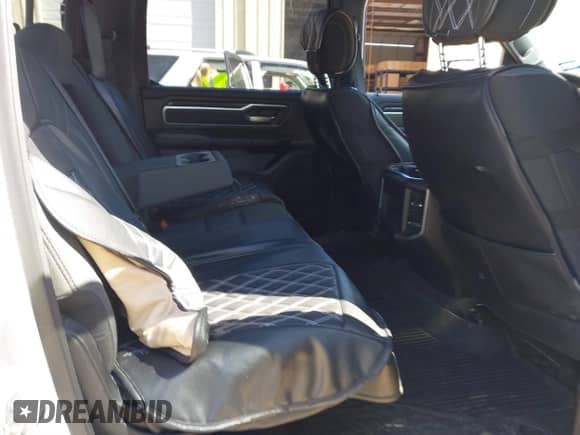 2021 Ram 1500 Lone Star z VIN 1C6RREFT4MN708750, wystawiony jako IAAI lot #41762032 z przebiegiem 100 337 mil mil oraz . Historia ofert i sprzedaży dostępna na DreamBid. Obrazek 8.