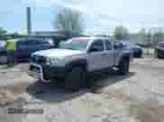 2014 Toyota Tacoma with VIN 5TFUX4EN0EX029652, listed as a IAAI auction lot 42150630 with 208,098 mi miles and . Bid and sale history available at DreamBid. Image 17.