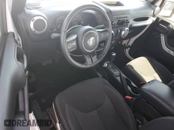 2018 Jeep Wrangler Sahara с VIN 1C4AJWBG5JL811081, выставлен на аукционе Copart как лот 54382845 с пробегом 21 489 миль миль и Списание • Salvage title. История ставок и продаж доступна на DreamBid. Изображение 8.