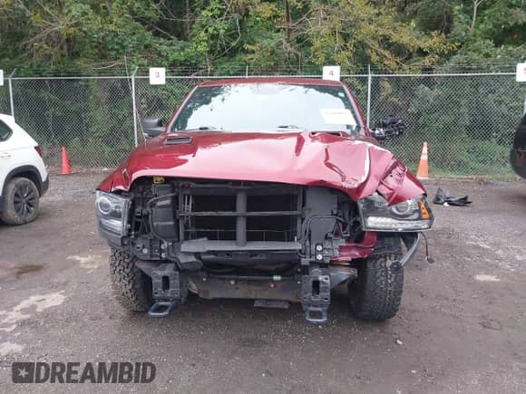 2017 Ram 1500 Rebel z VIN 1C6RR7YT5HS756984, wystawiony jako IAAI lot #43209057 z przebiegiem 113 169 mil mil oraz . Historia ofert i sprzedaży dostępna na DreamBid. Obrazek 12.