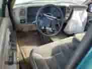 1997 Chevrolet Silverado 1500 with VIN 1GCEC14M5VZ154299, listed as a Copart auction lot 71162795 with 154,273 mi miles and Salvage title. Bid and sale history available at DreamBid. Image 8.