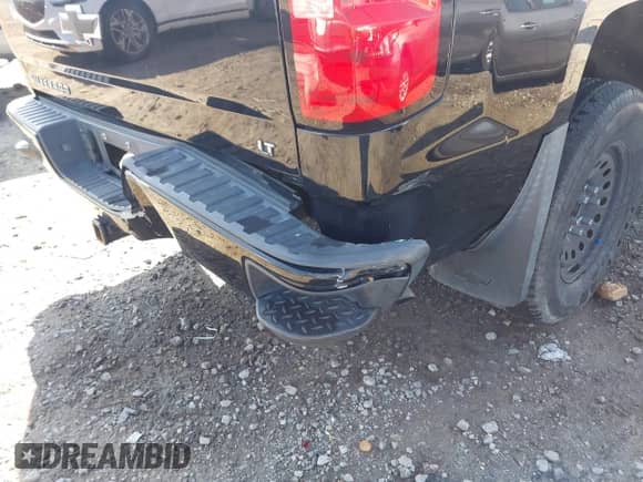 2017 Chevrolet Silverado 1500 LT с VIN 3GCUKREC4HG310842, выставлен на аукционе IAAI как лот 41908001 с пробегом 179 814 миль миль и . История ставок и продаж доступна на DreamBid. Изображение 19.