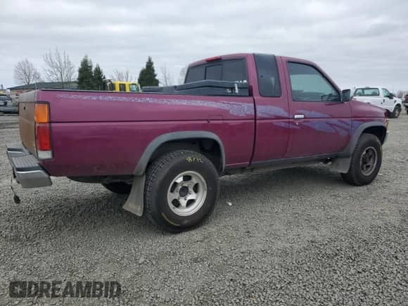 1995 Nissan Frontier SE with VIN 1N6HD16Y0SC364833, listed as a Copart auction lot 48259485 with 152,592 mi miles and Salvage title. Bid and sale history available at DreamBid. Image 3.