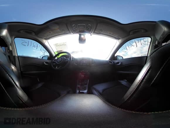 2017 Jeep Compass Latitude с VIN 3C4NJDBB0HT672132, выставлен на аукционе IAAI как лот 43142115 с пробегом 102 808 миль миль и . История ставок и продаж доступна на DreamBid. Изображение 19.