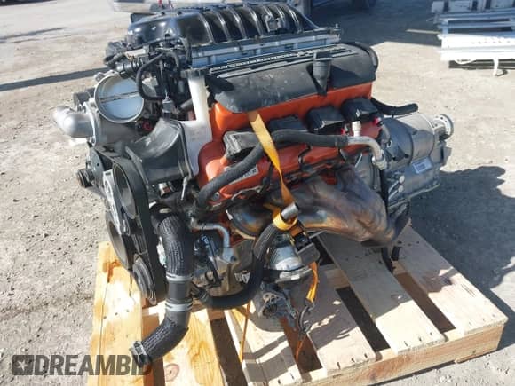 2018 Dodge Challenger SRT Hellcat Widebody with VIN 2C3CDZC9XJH338958, listed as a IAAI auction lot 41964540 with Not provided miles and . Bid and sale history available at DreamBid. Image 5.